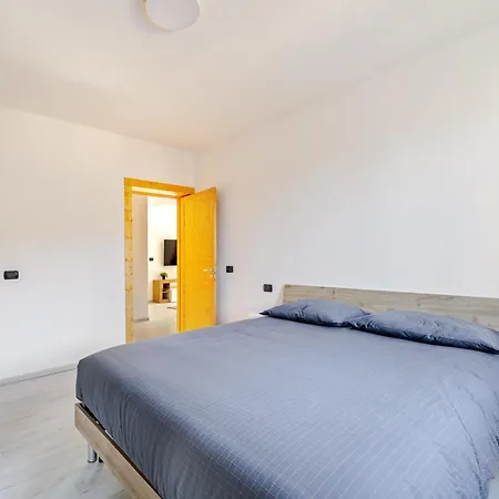 La Rondinella 2 Bedr 10 Min From Bernina Exp * Stazzona