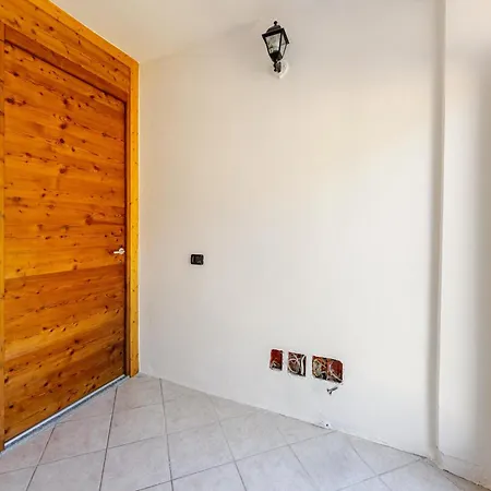 La Rondinella 2 Bedr 10 Min From Bernina Exp Appartement *