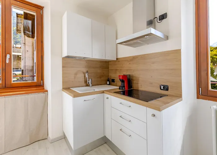 La Rondinella 2 Bedr 10 Min From Bernina Exp Appartamento Stazzona