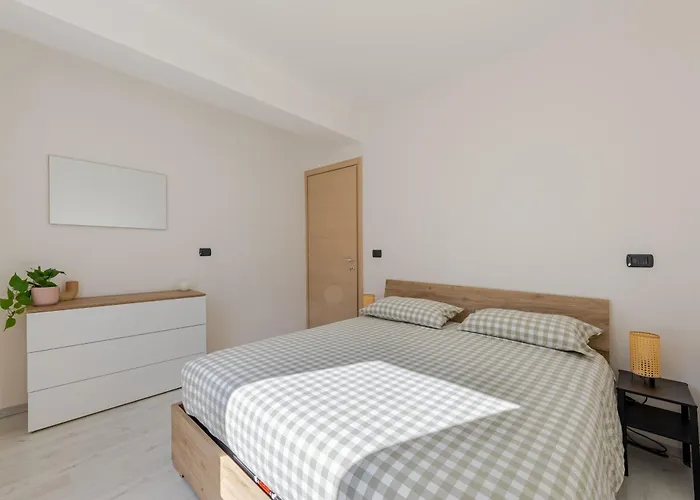 Apartmán La Rondinella 2 Bedr 10 Min From Bernina Exp *