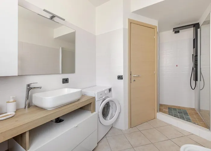 La Rondinella 2 Bedr 10 Min From Bernina Exp *