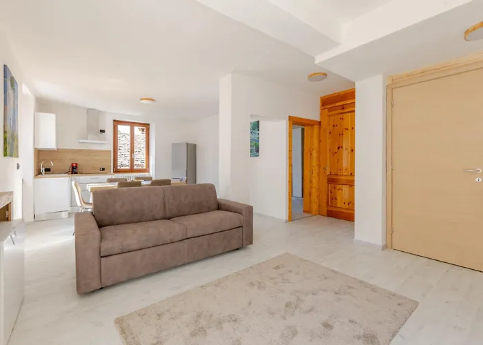 La Rondinella 2 Bedr 10 Min From Bernina Exp Stazzona